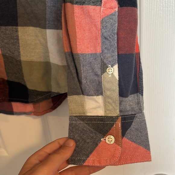 Chubbies The IPlaid NWT men’s plaid long sleeve button down flannel shirt - Picture 5 of 9